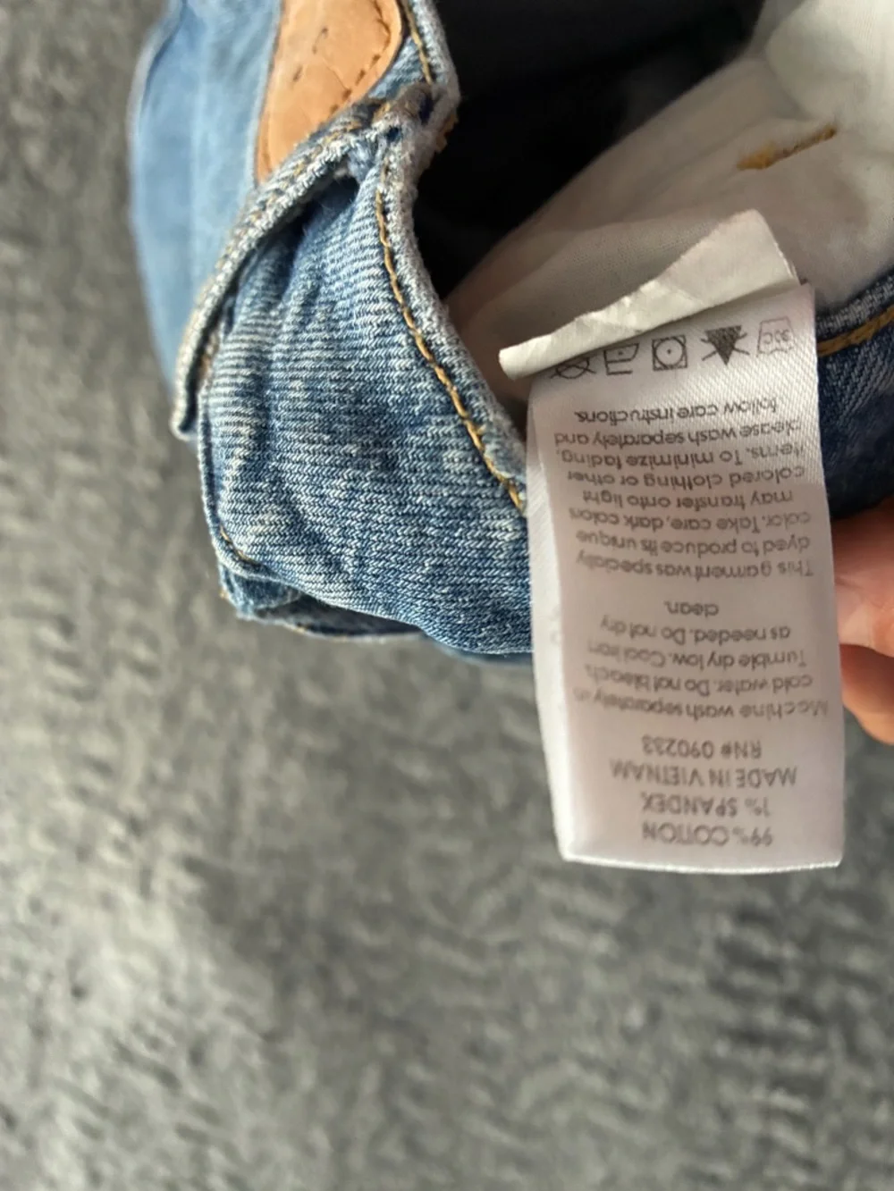 PacSun Light Blue Button-Fly Denim Jeans - Picture 4 of 7
